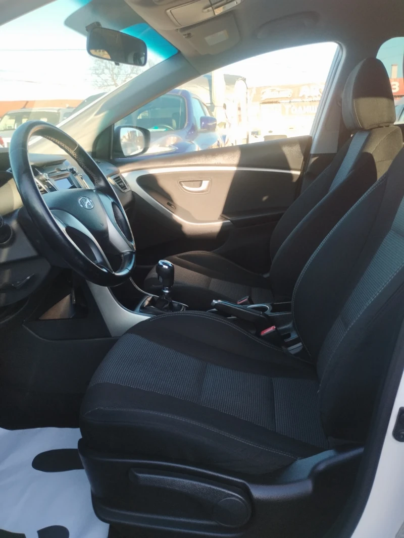 Hyundai I30 1.4 comfort , снимка 4 - Автомобили и джипове - 53166016