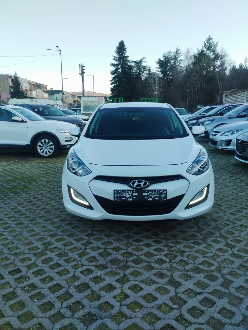 Hyundai I30 1.4 comfort , снимка 11 - Автомобили и джипове - 53166016