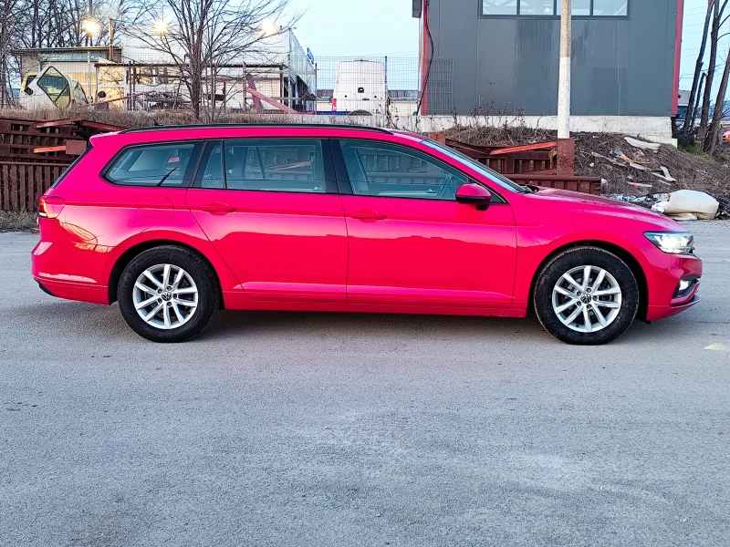 VW Passat Business Premium Paket (DIGITAL/Massage), снимка 2 - Автомобили и джипове - 53168560