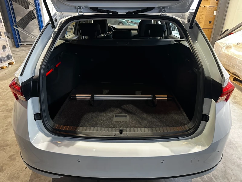 Skoda Octavia 1.5 TSI mHEV Essence ГАРАНЦИЯ ЛИЗИНГ, снимка 13 - Автомобили и джипове - 53471380