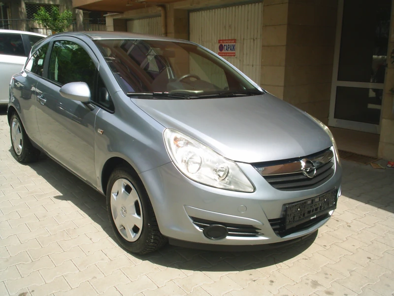 Opel Corsa 1.4 16V Automat - 6800 лв. - 91100185 | Car24.bg