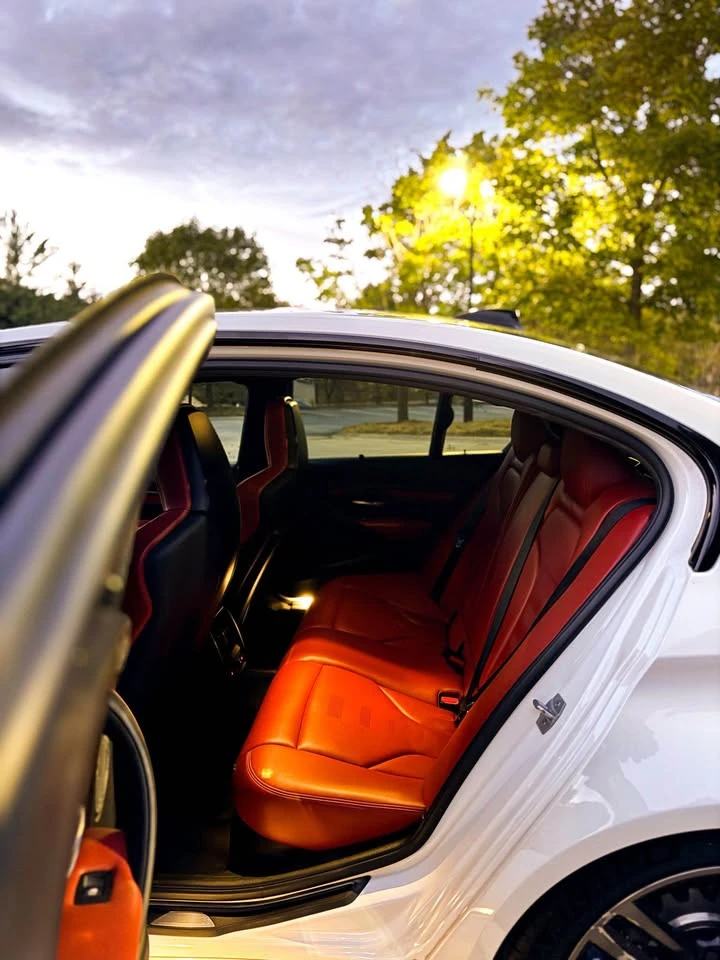 BMW M3 CARFAX* АВТОФИНАНСИРАНЕ БЕЗ ПЪРВОНАЧАЛНА ВНОСКА - изображение 7