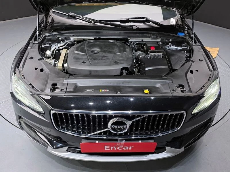 Volvo V90 Cross Country T5 PRO AWD, снимка 6 - Автомобили и джипове - 54252300