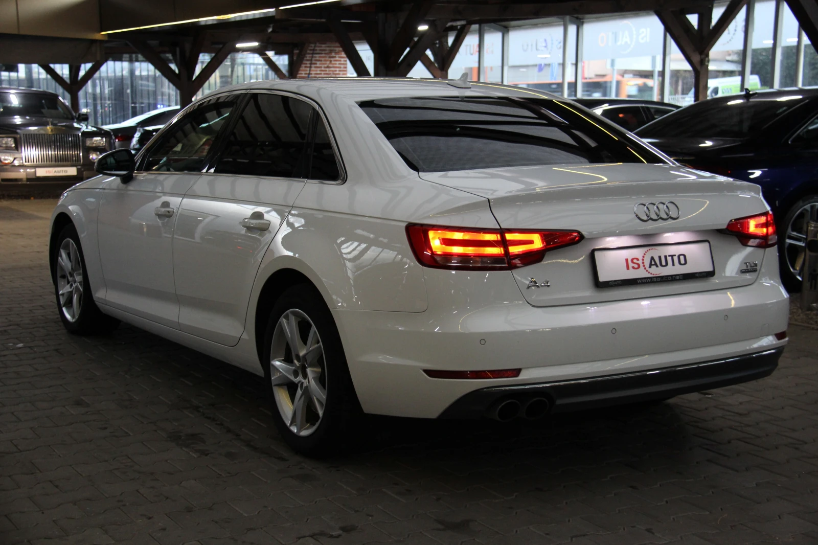 Audi A4 3.0TDI/Quattro/Led/DriveSelect/F1 - изображение 6