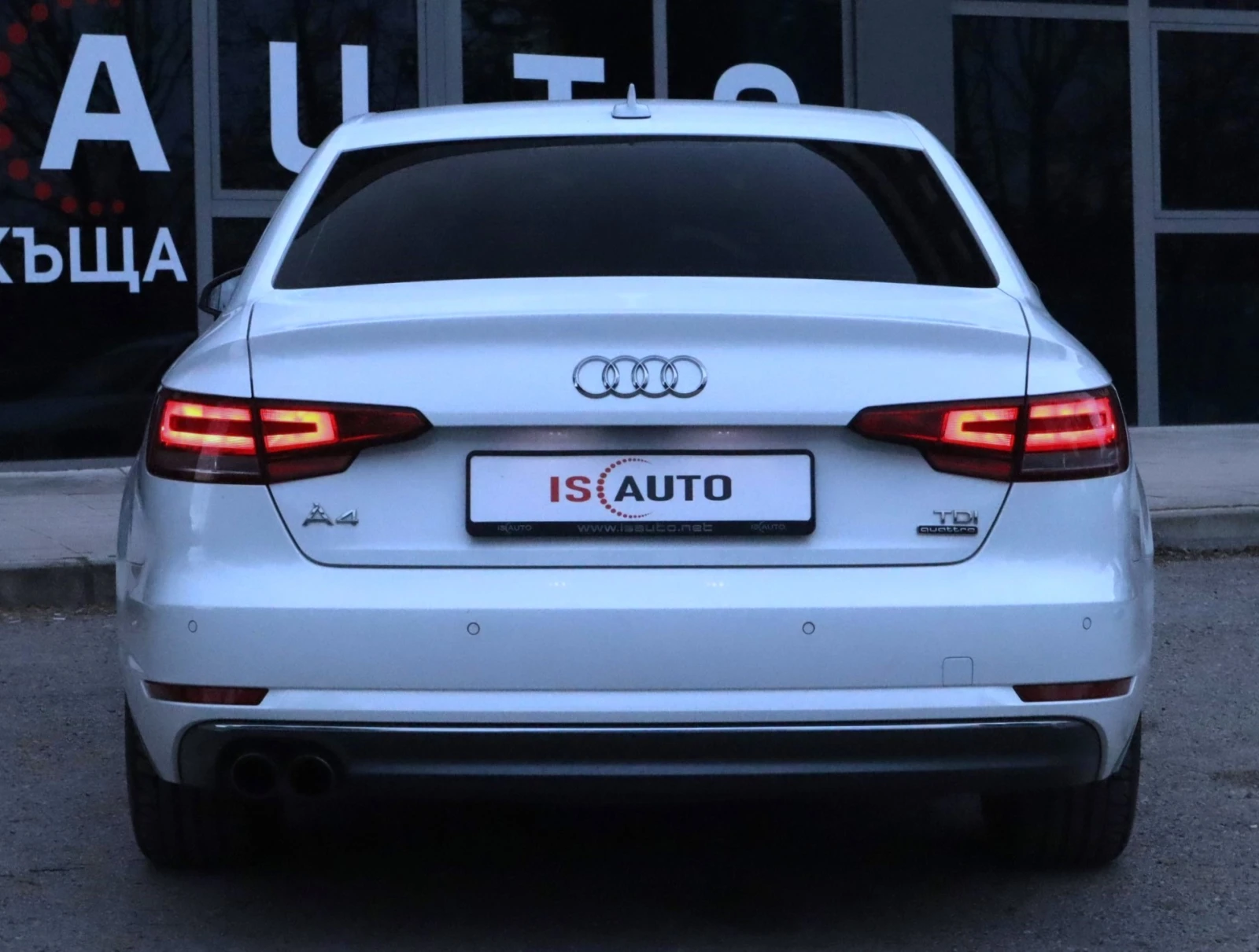 Audi A4 3.0TDI/Quattro/Led/DriveSelect/F1, снимка 5 - Автомобили и джипове - 47539790