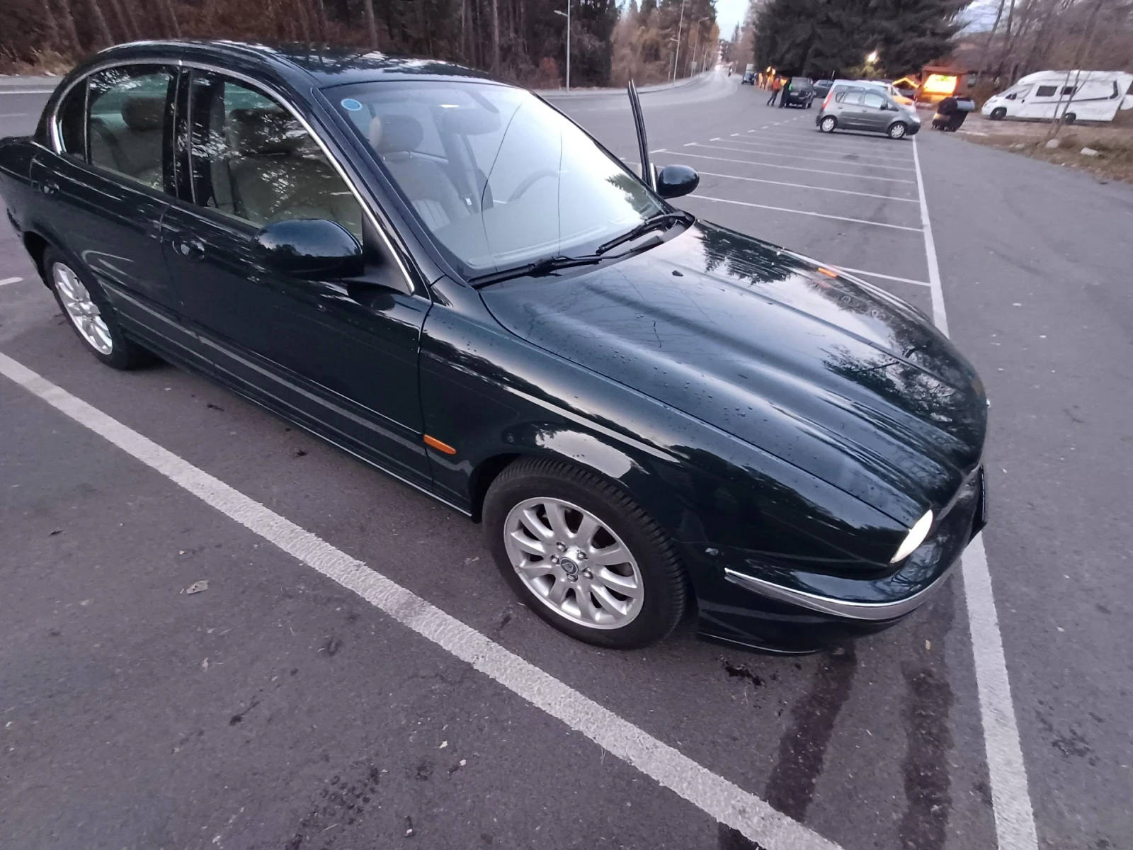 Jaguar X-type 2.5 V6 AWD - изображение 3