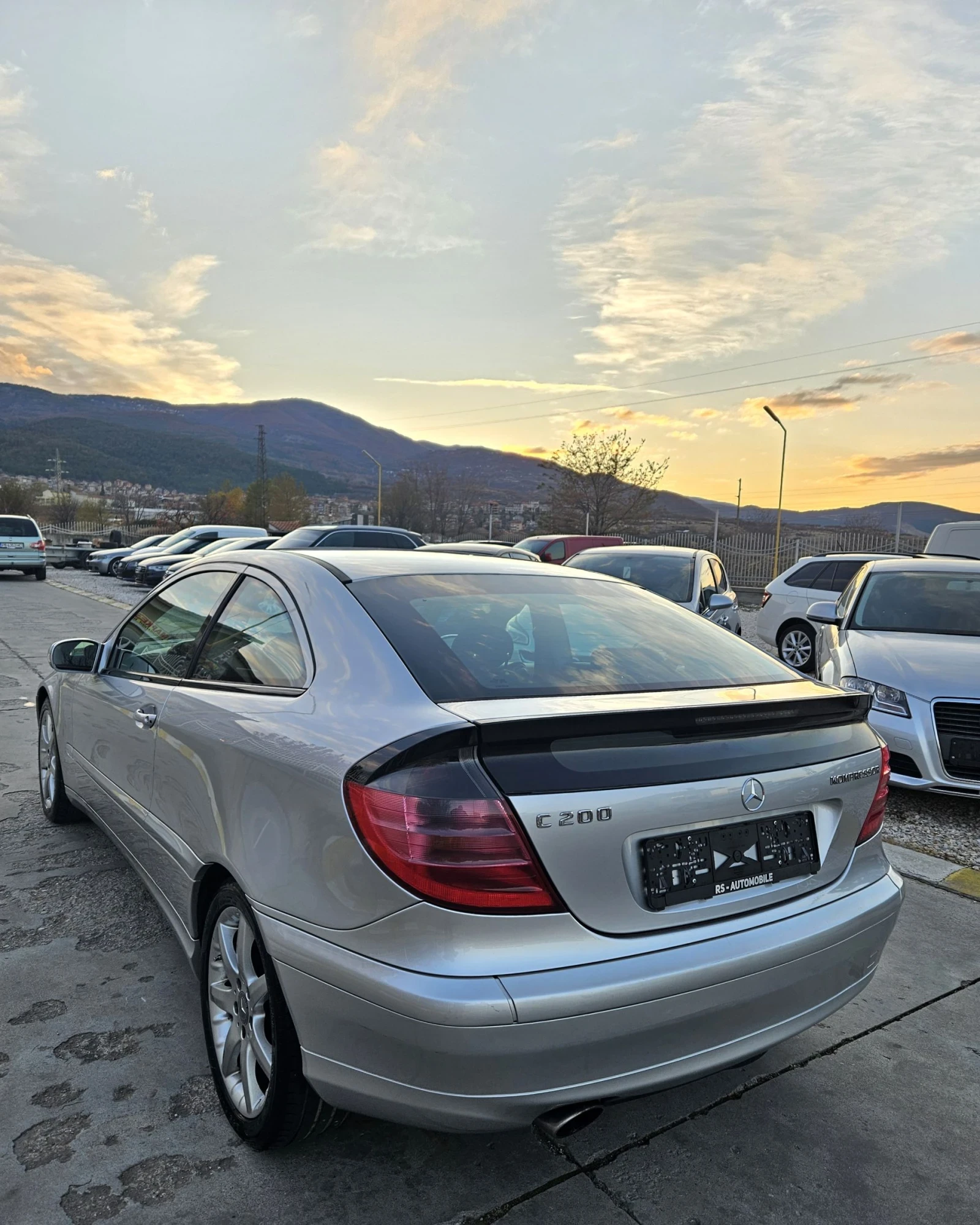 Mercedes-Benz C 200 Бензин Автомат - изображение 6