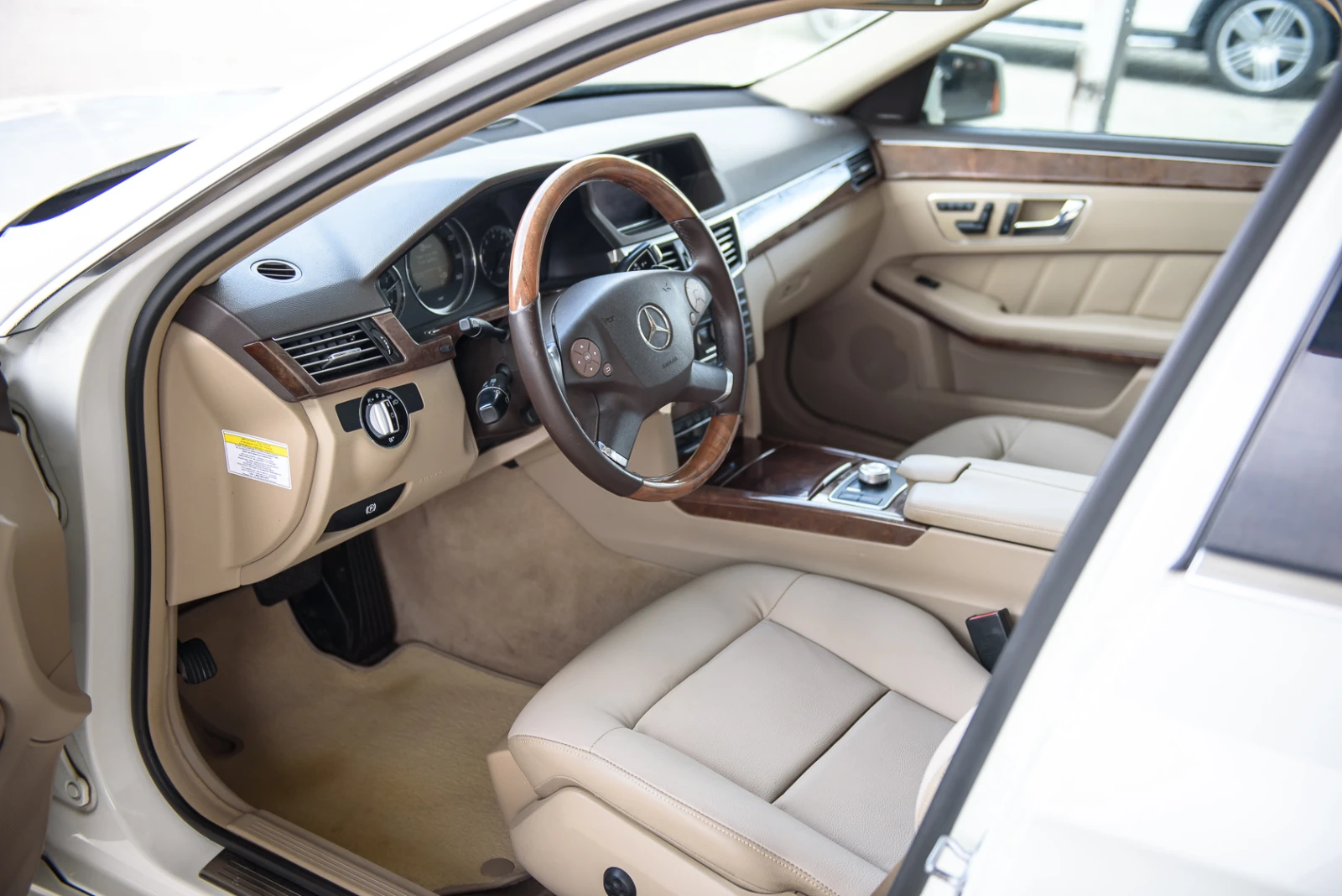 Mercedes-Benz E 350 4Matic V6 | Mobile.bg � ����������� 11