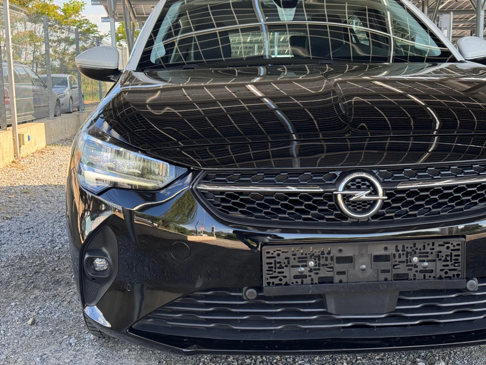 Opel Corsa 1.2i 75кс * Камера* Асистенти* LED*  | Mobile.bg — изображение 17