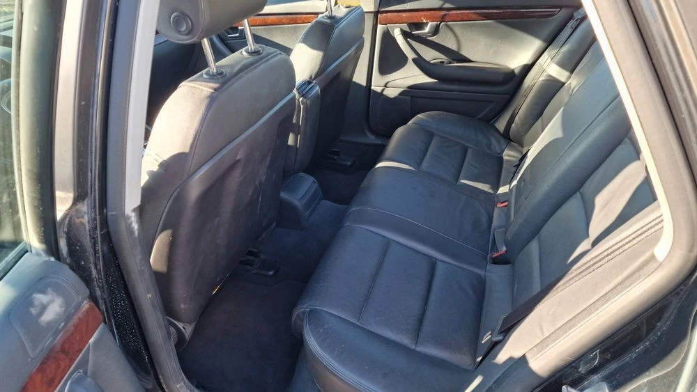 Audi A4 3.2 V6 Quattro - изображение 5