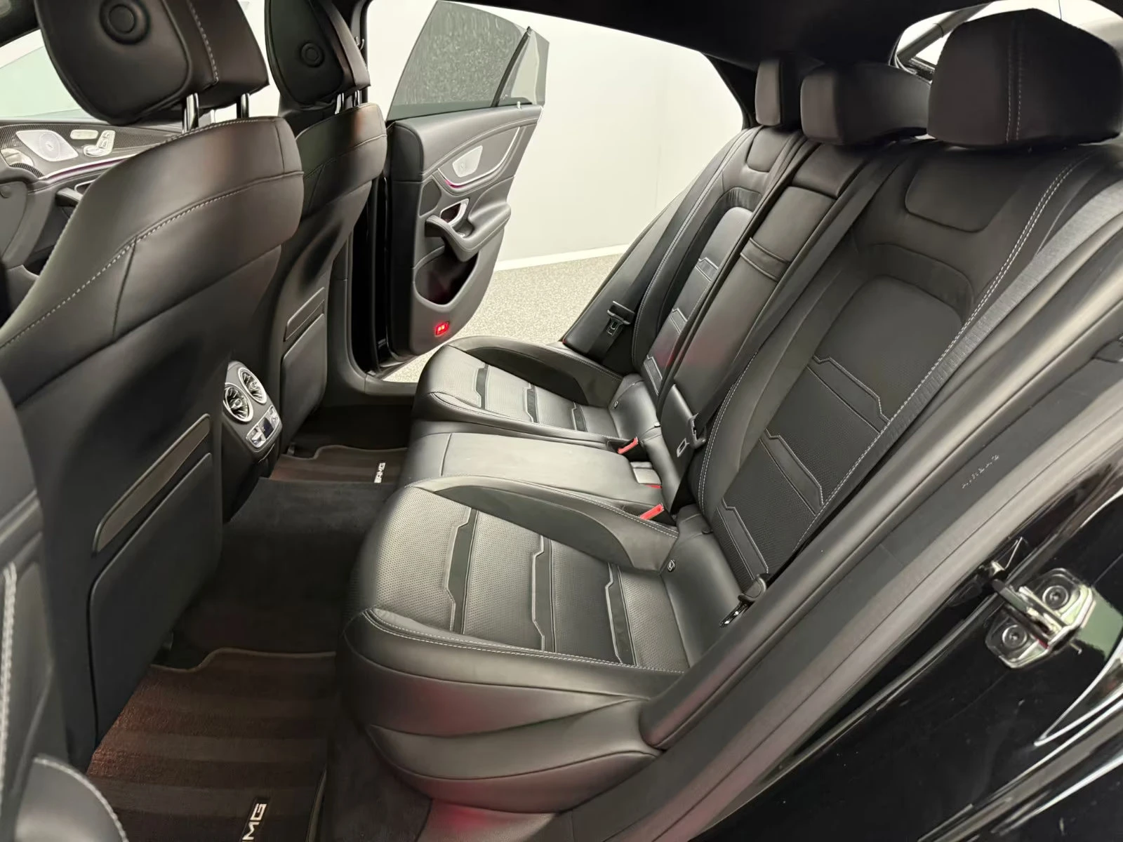 Mercedes-Benz AMG GT 53/435HP/4M/BRUM3D/FULLCARBON/EARO/360/718v | Mobile.bg   14