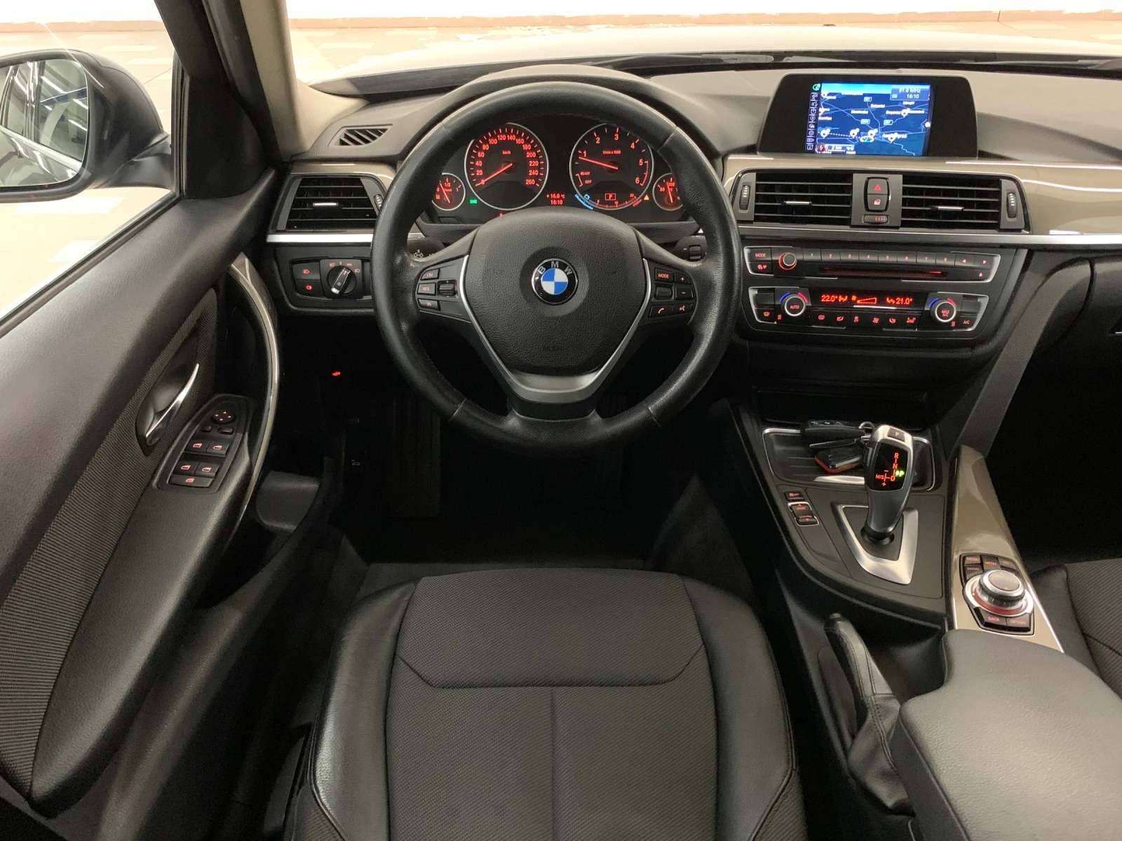 BMW 318 d MODERN = KeyLess=  | Mobile.bg   11