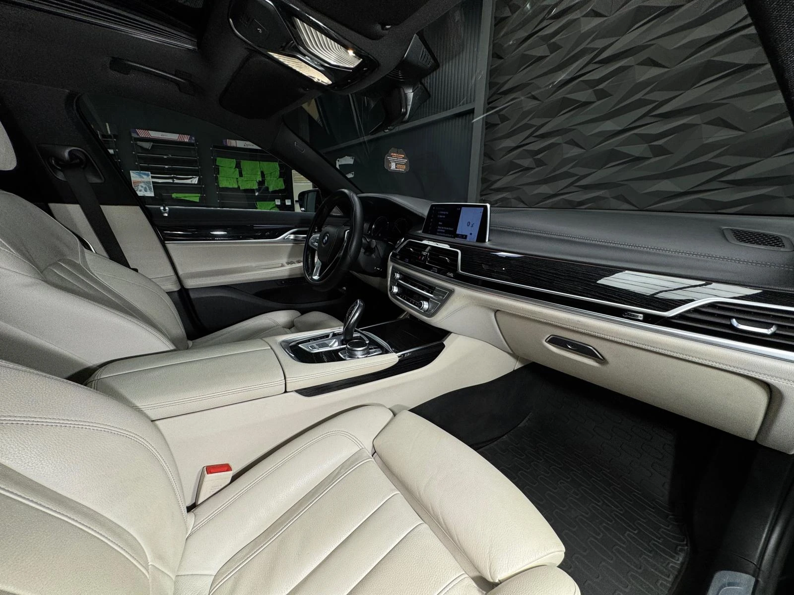 BMW 730 M Pack* 3xTV* Harmann* Distr* Laser - изображение 10