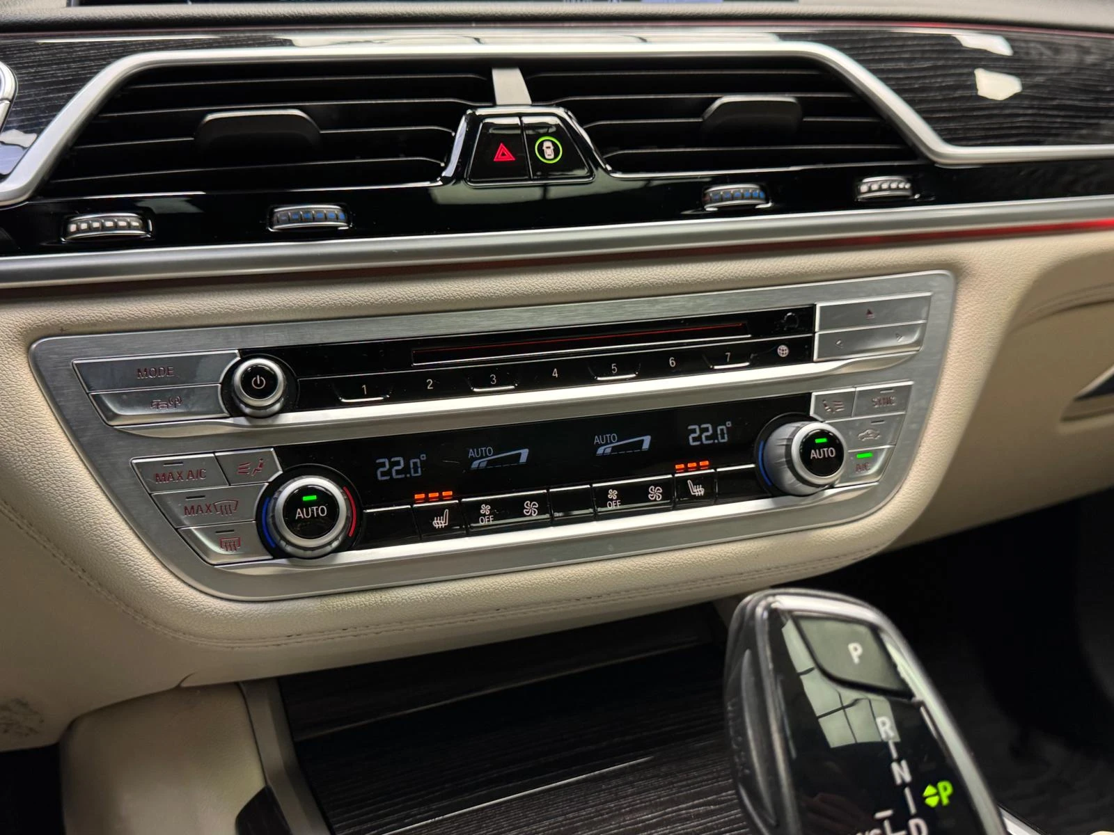 BMW 730 M Pack* 3xTV* Harmann* Distr* Laser | Mobile.bg   14