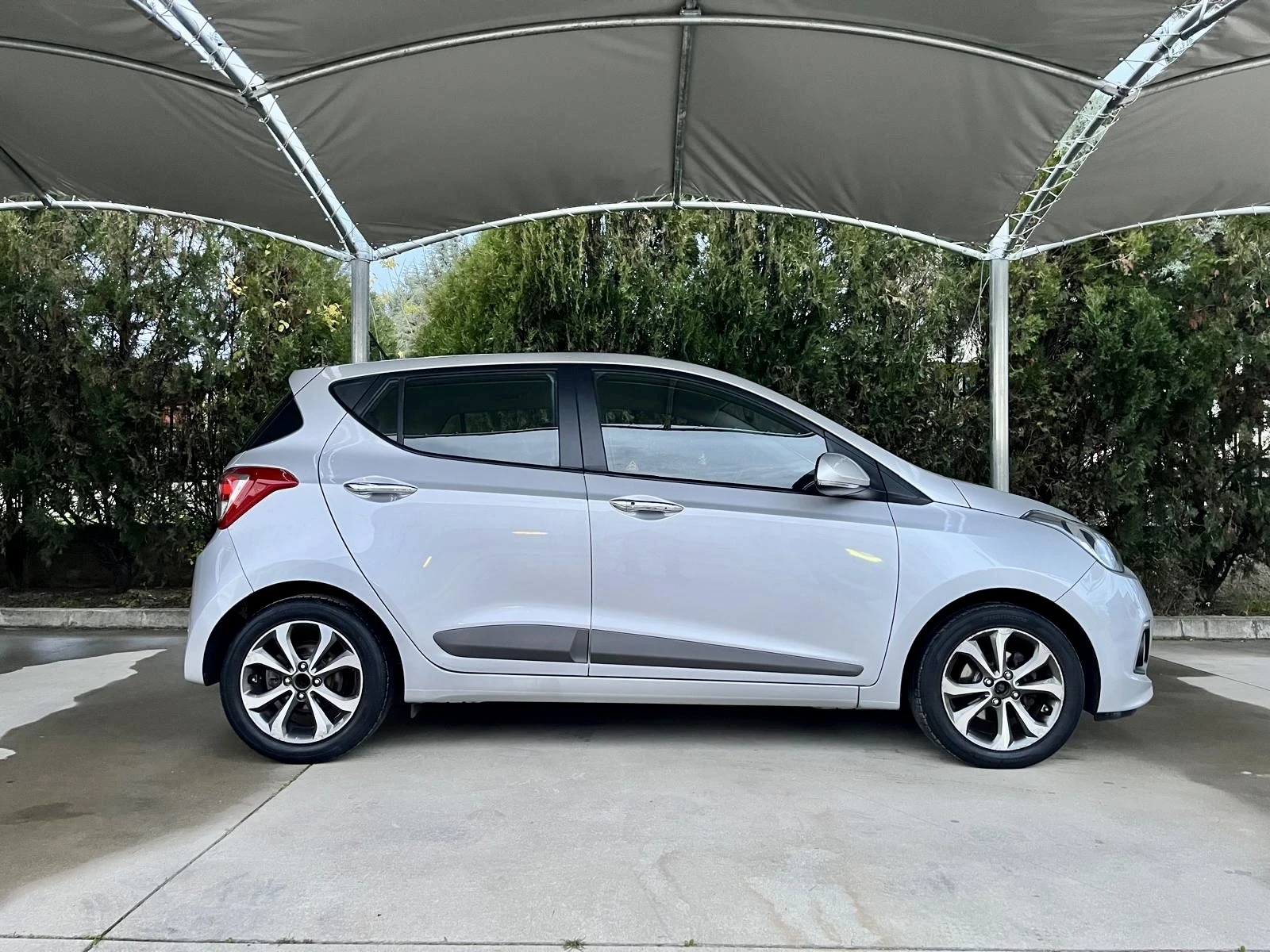 Hyundai I10 1.2 авт. ГАЗ/БЕНЗИН  - изображение 8