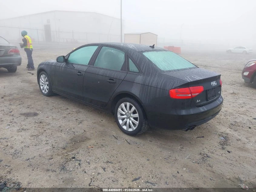 Audi A4 2l 2.0T Premium - изображение 3