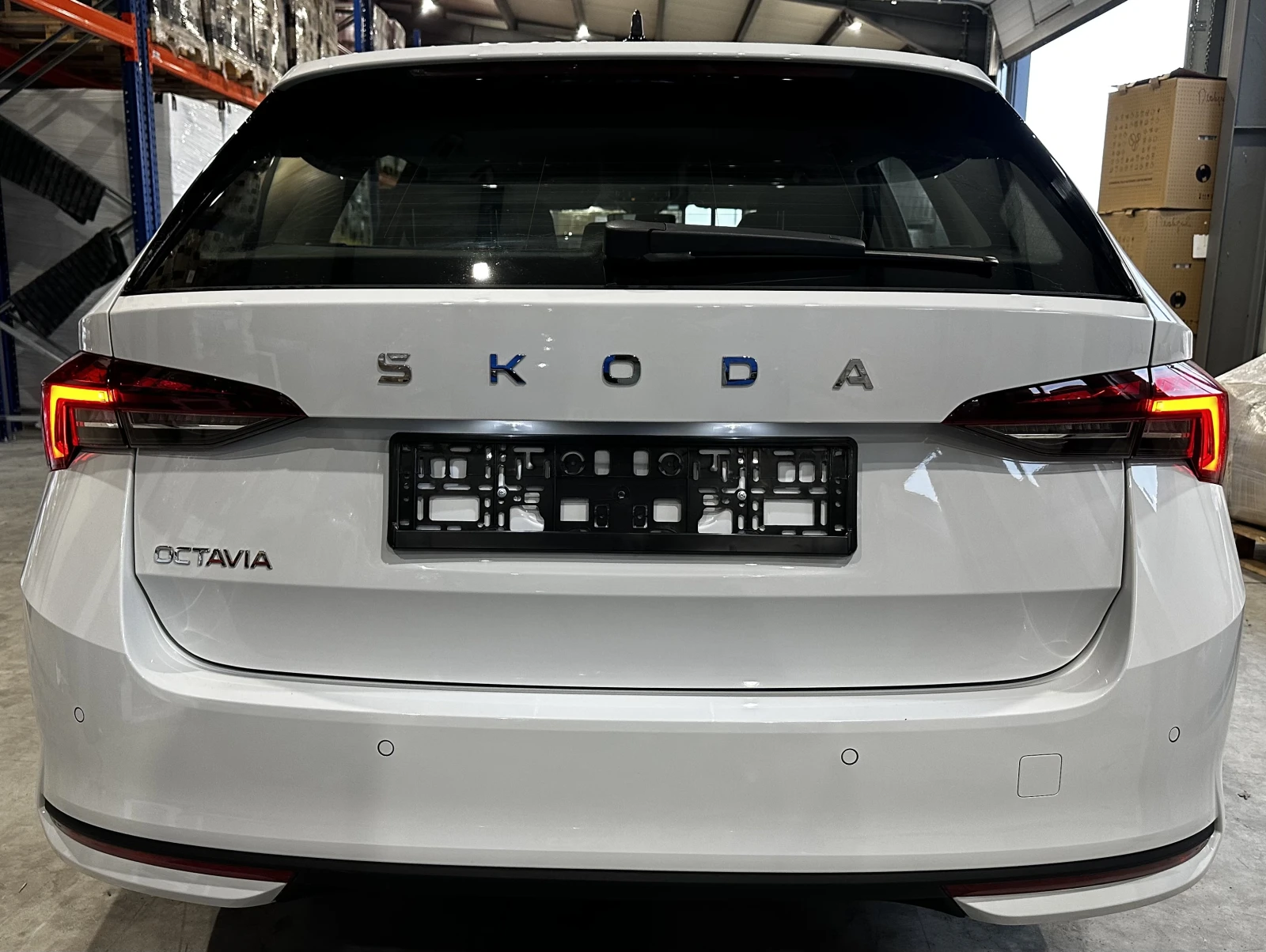 Skoda Octavia 1.5 TSI mHEV Essence ГАРАНЦИЯ ЛИЗИНГ - изображение 4