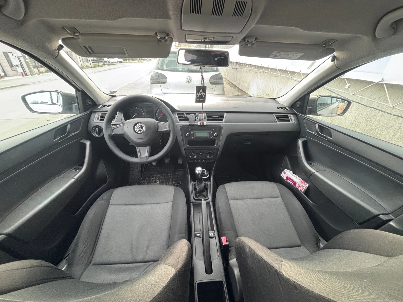 Skoda Rapid 1.6, снимка 6 - Автомобили и джипове - 54130385