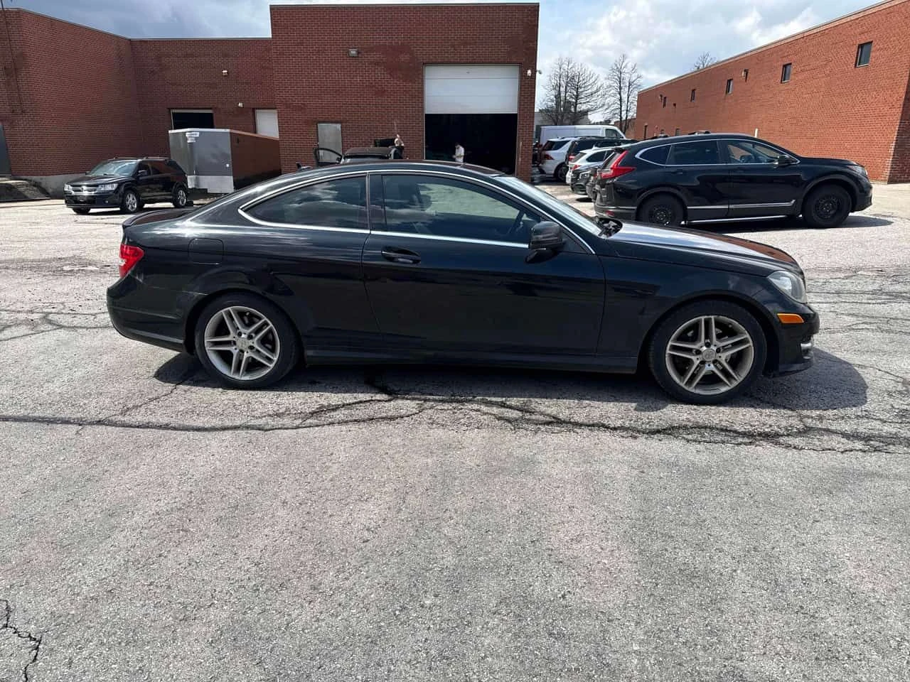 Mercedes-Benz C 250 АМГ Пакет/CARFAX/Нави/Подгрев/Панорама/RWD/, снимка 4 - Автомобили и джипове - 54240396