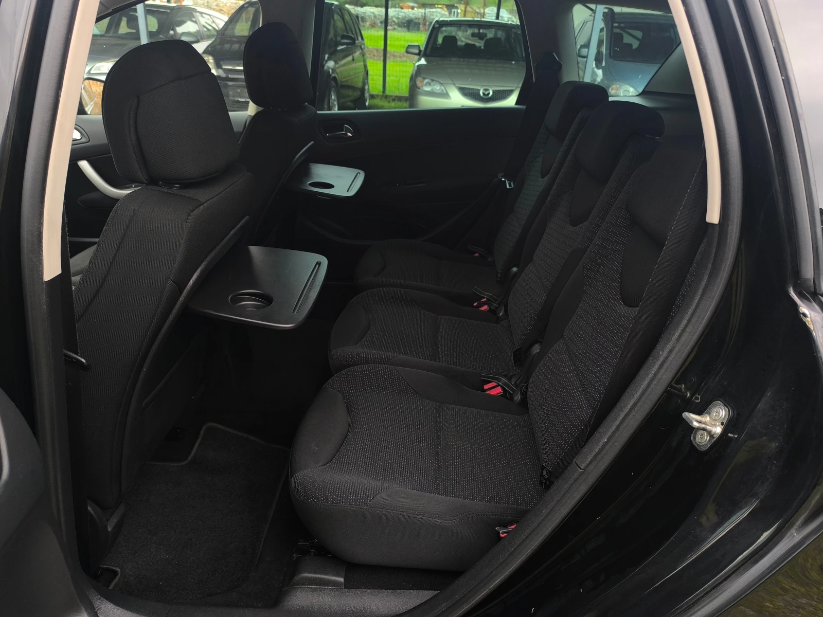 Peugeot 308 -1.6HDI-109��-6 ��������-�����������-�������� | Mobile.bg � ����������� 12