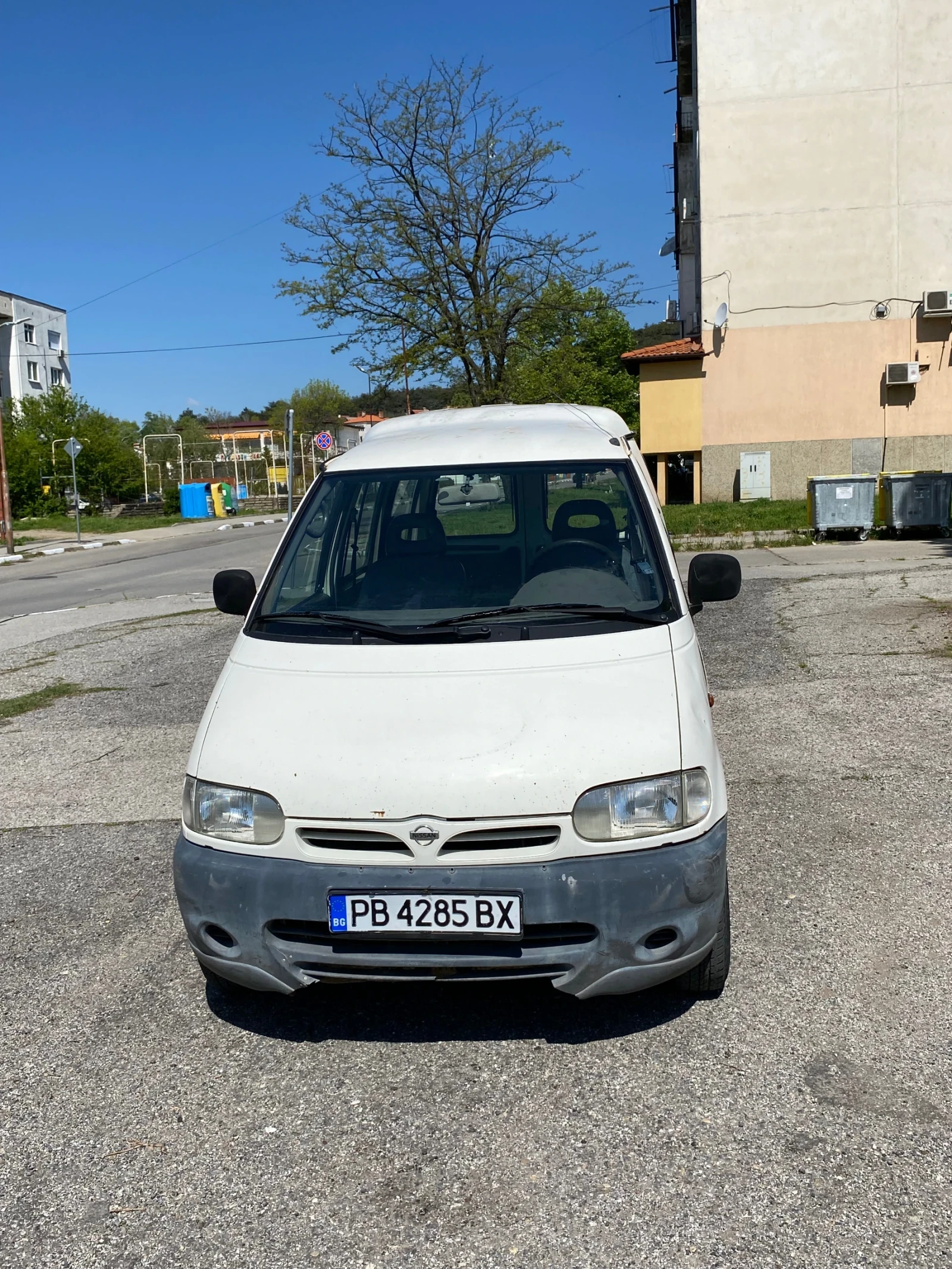 Nissan Serena 2.3 чист дизел, снимка 3 - Автомобили и джипове - 54455132