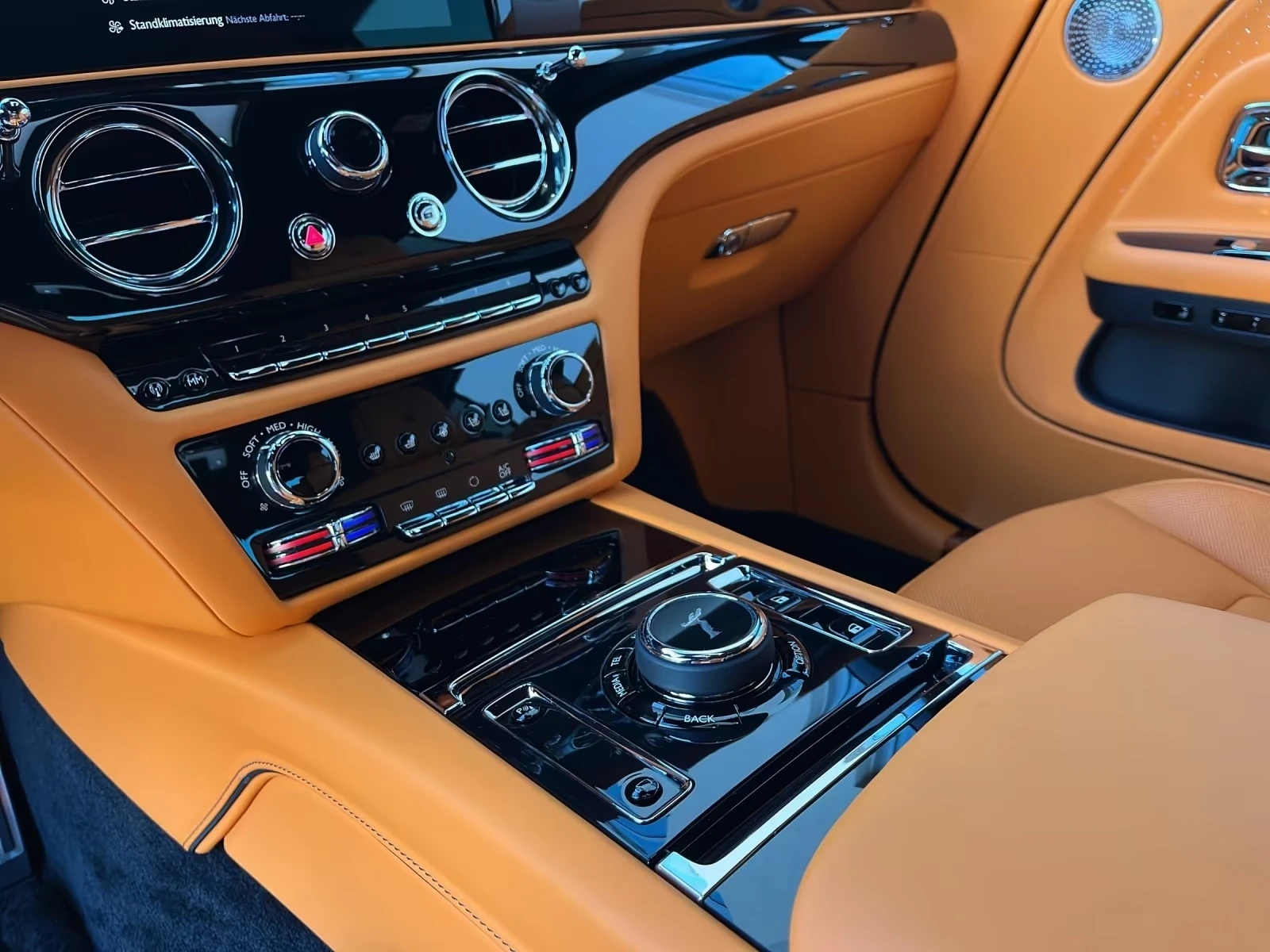Rolls-Royce Spectre | Mobile.bg � ����������� 8