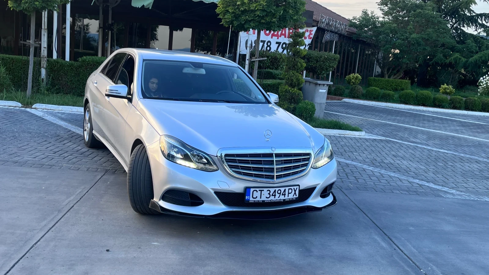 Mercedes-Benz E 220