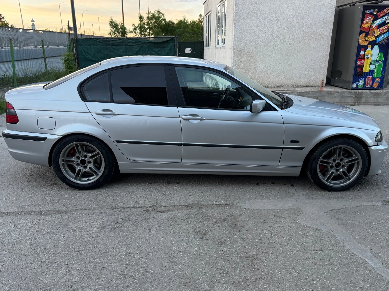 BMW 320 Е46 330i, снимка 3 - Автомобили и джипове - 55051621