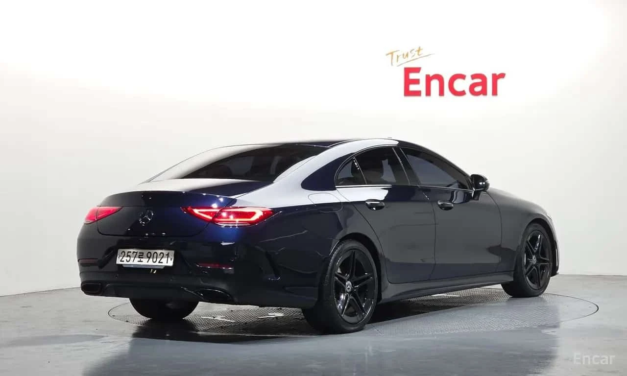 Mercedes-Benz CLS 300 * AMG Line * BURMESTER * HUD * ЦЕНА ДО БГ, снимка 2 - Автомобили и джипове - 55596402