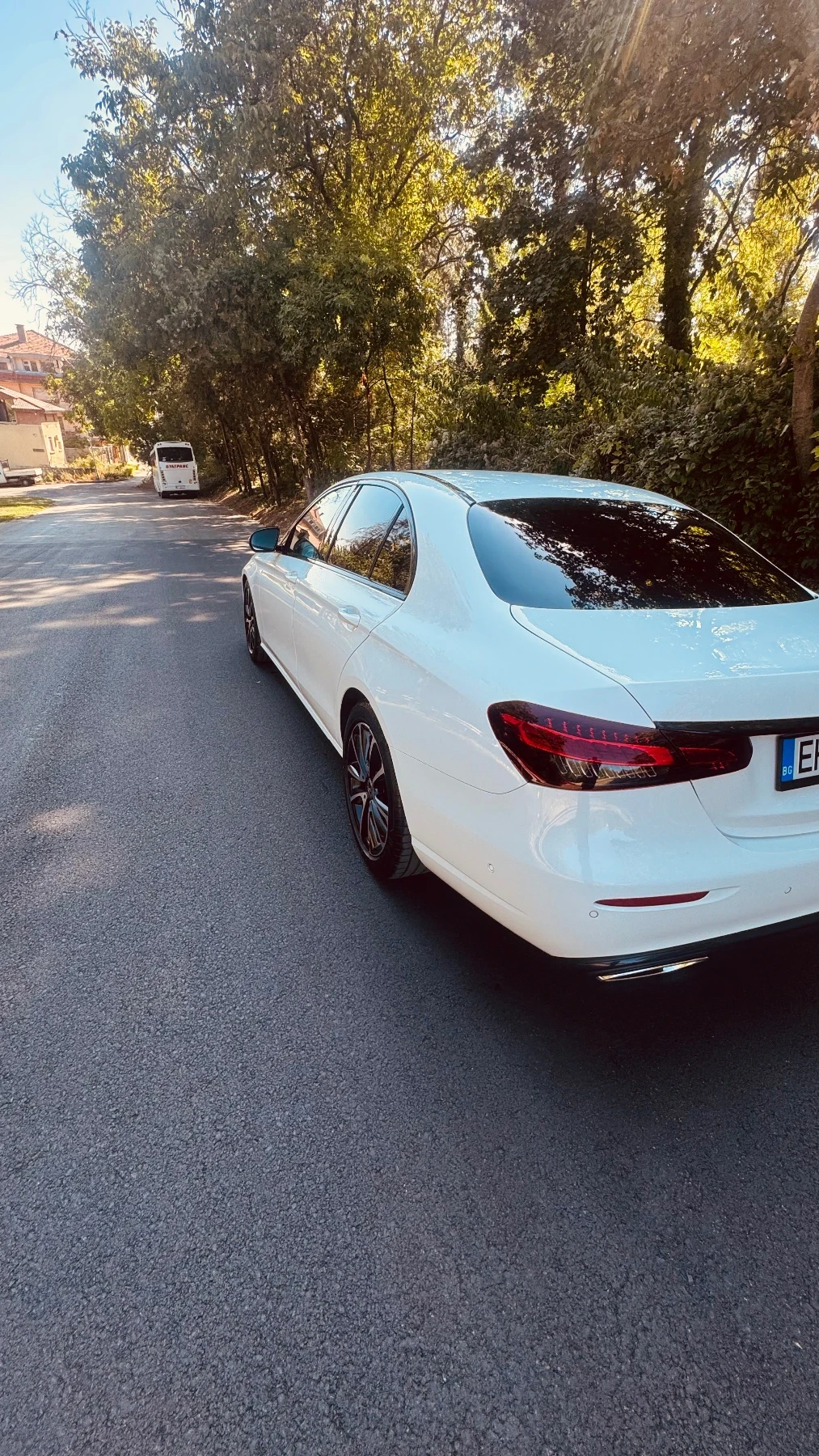 Mercedes-Benz E 220 2.0 D 194 к.с, снимка 4 - Автомобили и джипове - 55948979