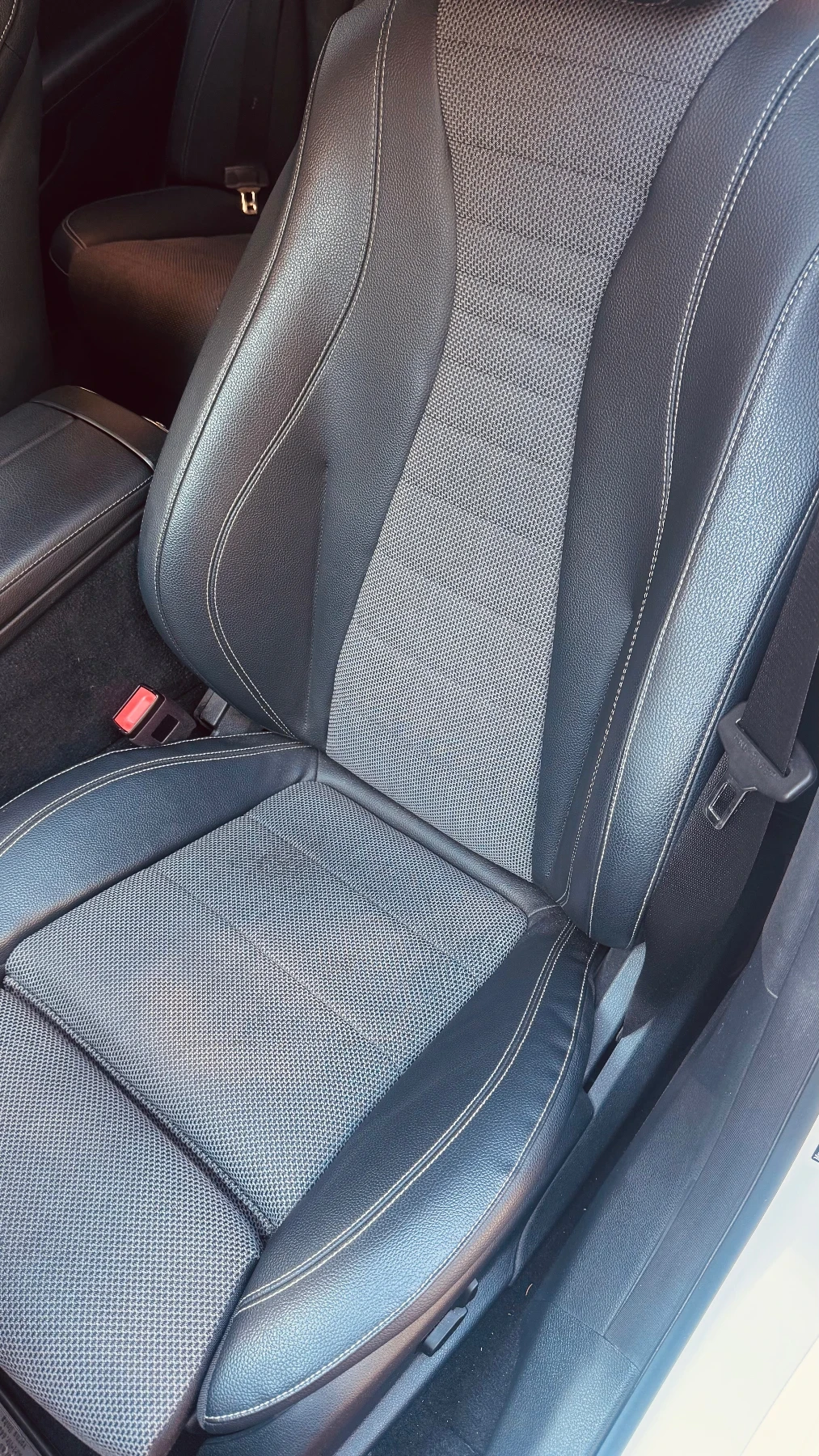 Mercedes-Benz E 220 2.0 D 194 к.с, снимка 16 - Автомобили и джипове - 55948979