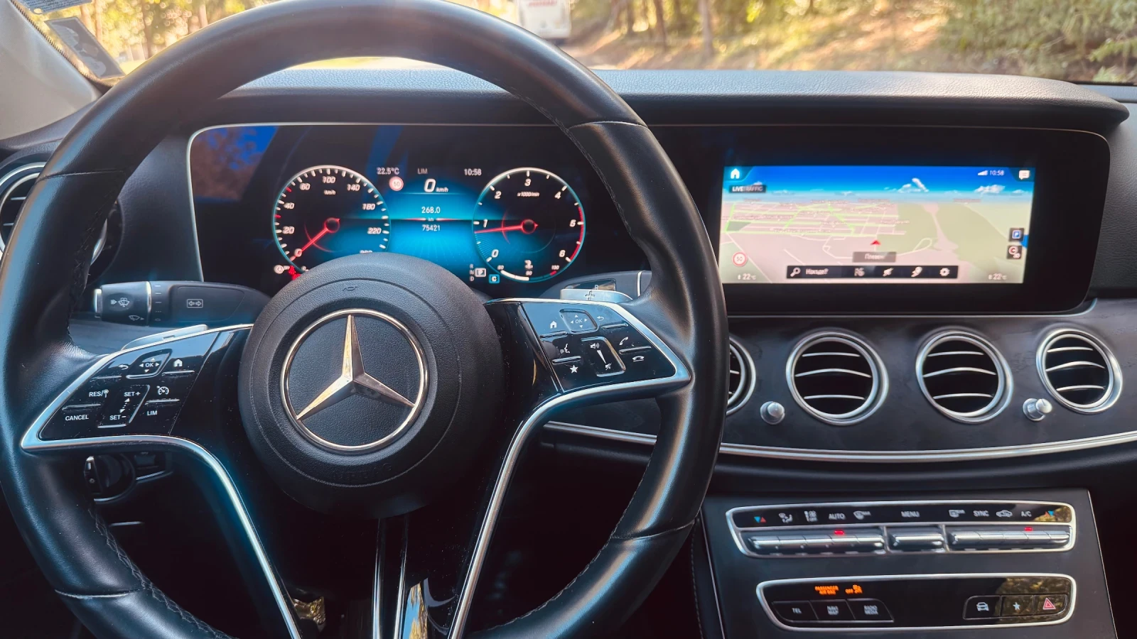 Mercedes-Benz E 220 2.0 D 194 к.с, снимка 11 - Автомобили и джипове - 55948979