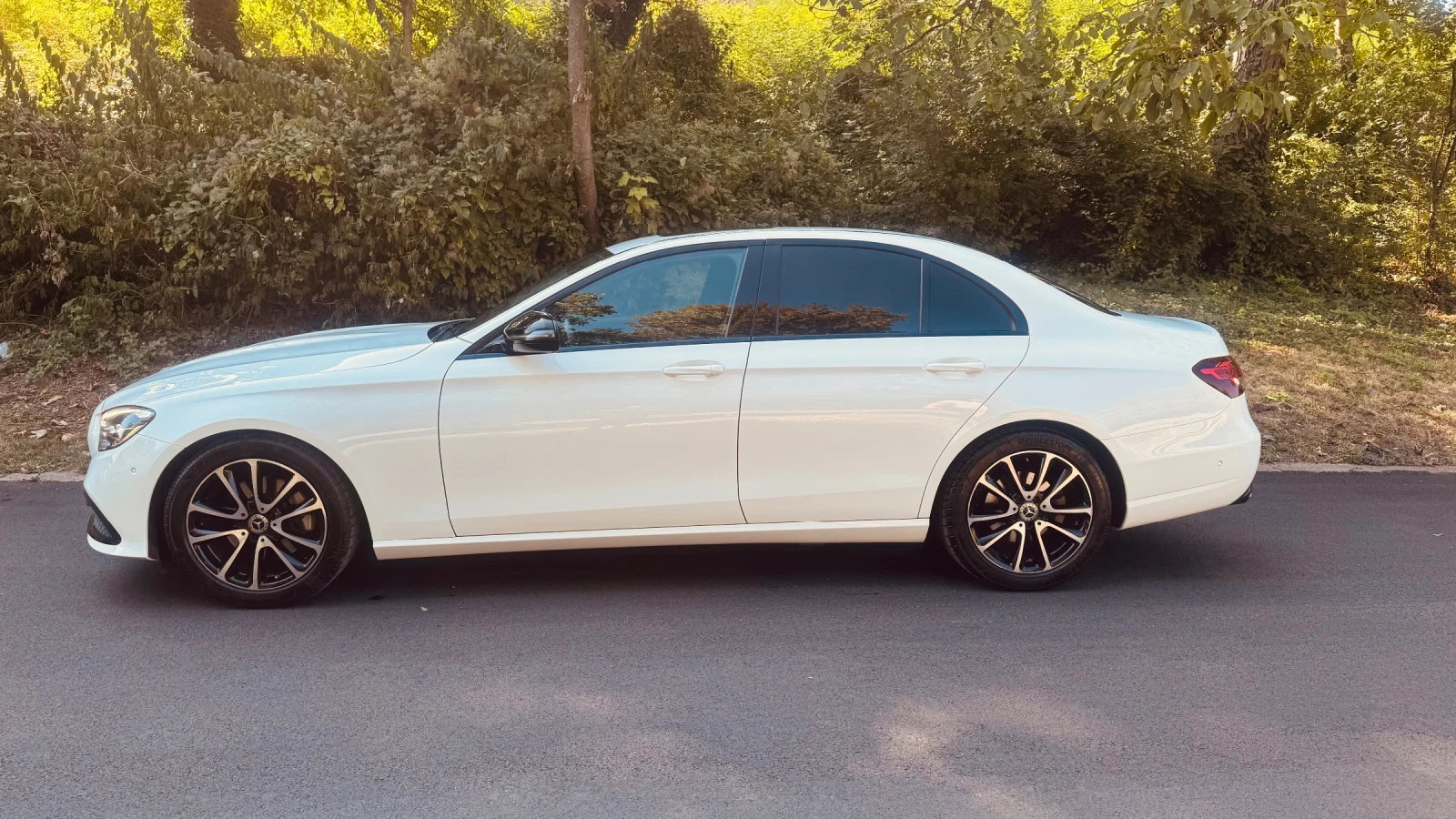 Mercedes-Benz E 220 2.0 D 194 к.с, снимка 8 - Автомобили и джипове - 55948979