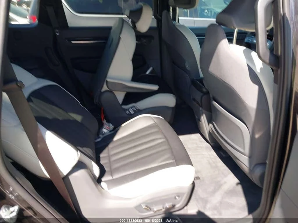Kia EV9 * GT LINE * CARFAX * ��� ������������ ������ | Mobile.bg � ����������� 8