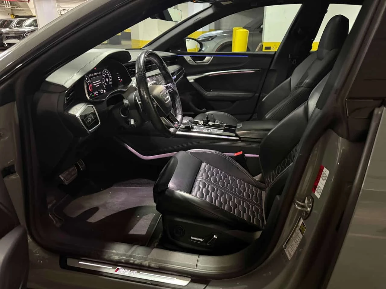 Audi Rs7 4.0 TFSI quattro  CARFAX | Mobile.bg � ����������� 5