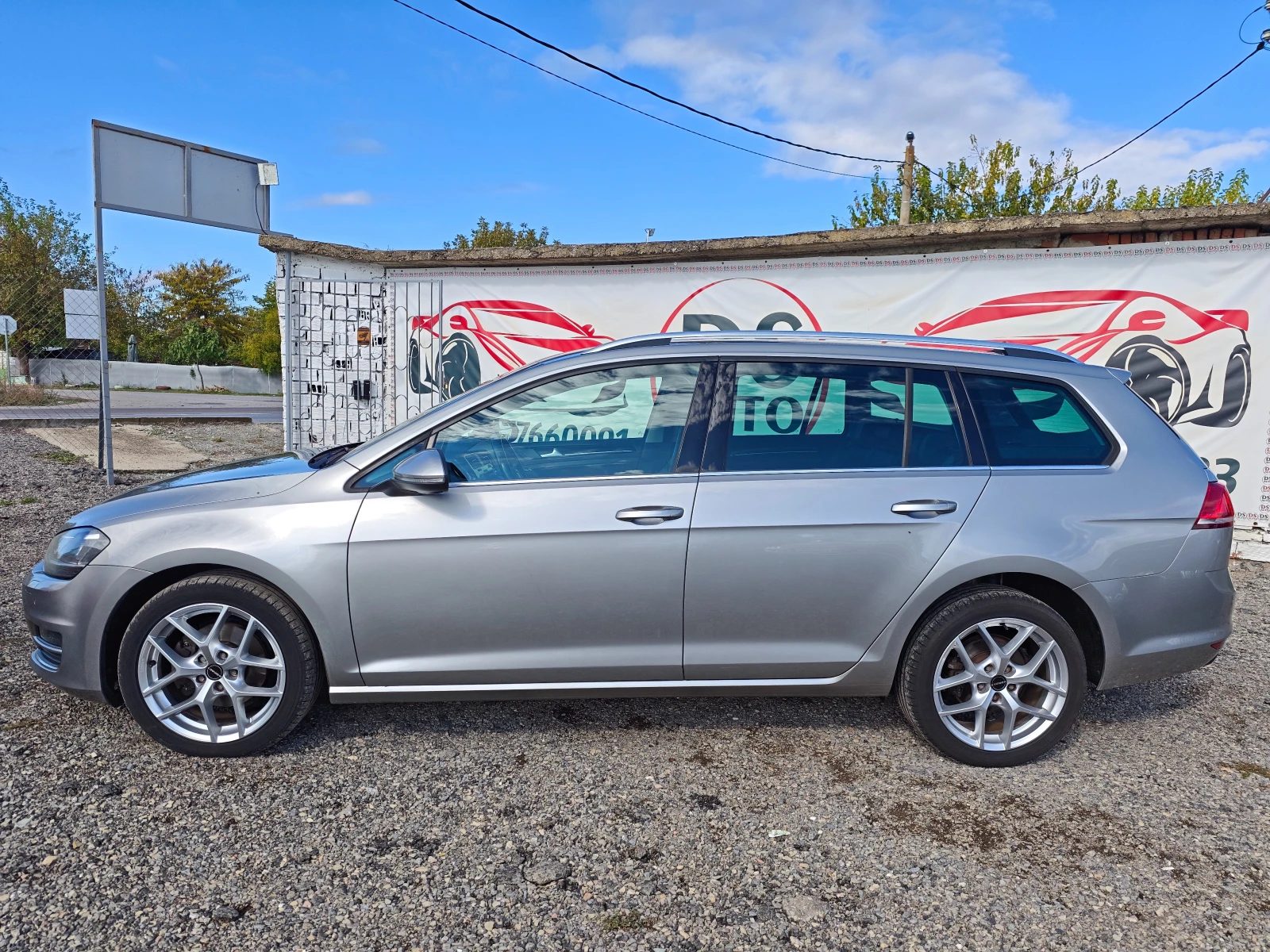 VW Golf 2.0TDI Highline , снимка 2 - Автомобили и джипове - 56623752