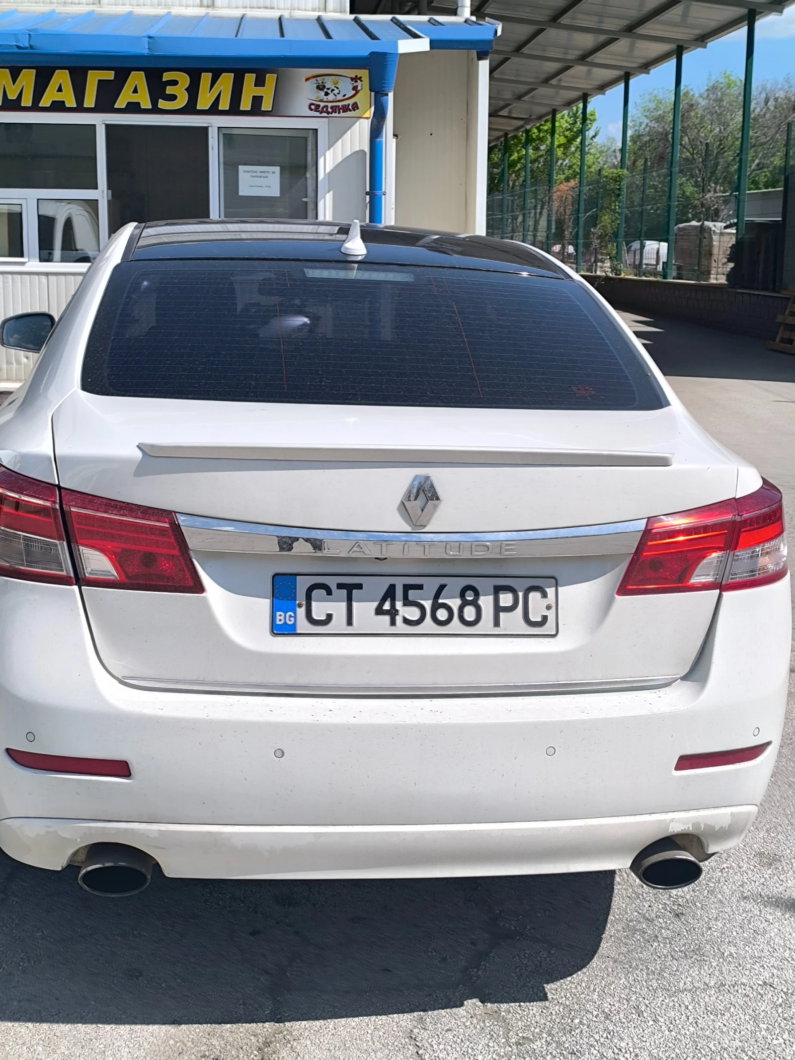Renault Latitude, снимка 4 - Автомобили и джипове - 56733225
