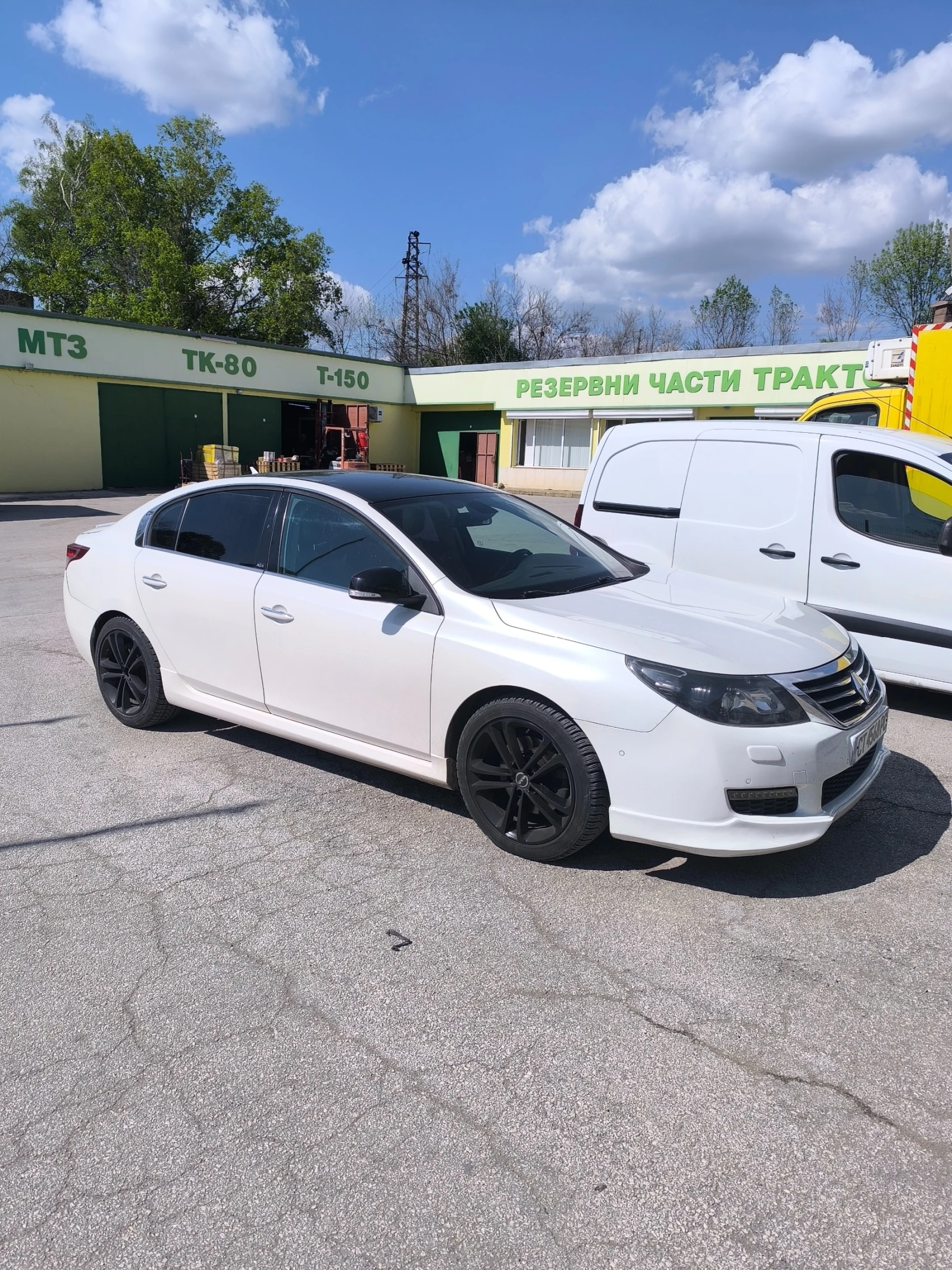 Renault Latitude, снимка 5 - Автомобили и джипове - 56733225