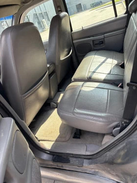 Ford Explorer, снимка 16