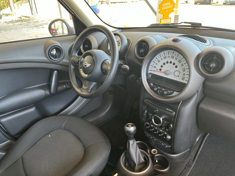 Mini Countryman 1.6D, снимка 13 - Автомобили и джипове - 46112689