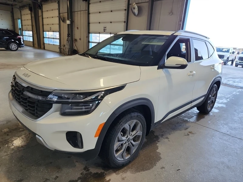 Kia Seltos EX * * CARFAX * * АВТО КРЕДИТ * * , снимка 2 - Автомобили и джипове - 53226389