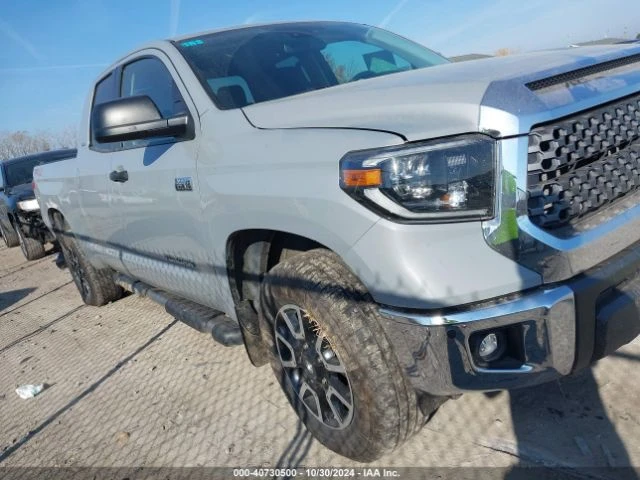 Toyota Tundra SR5, снимка 14 - Автомобили и джипове - 48248967