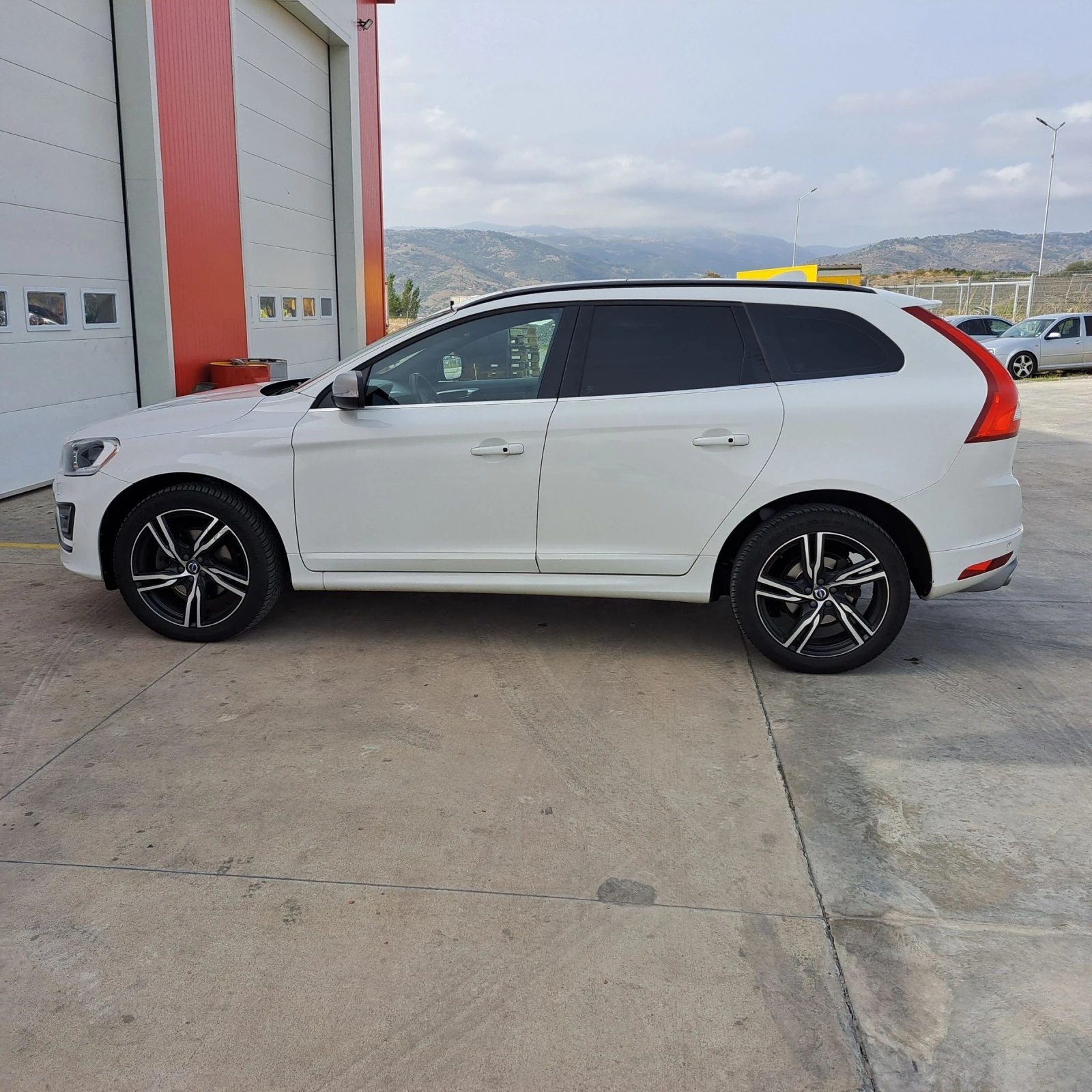 Volvo XC60 Polestar - изображение 3