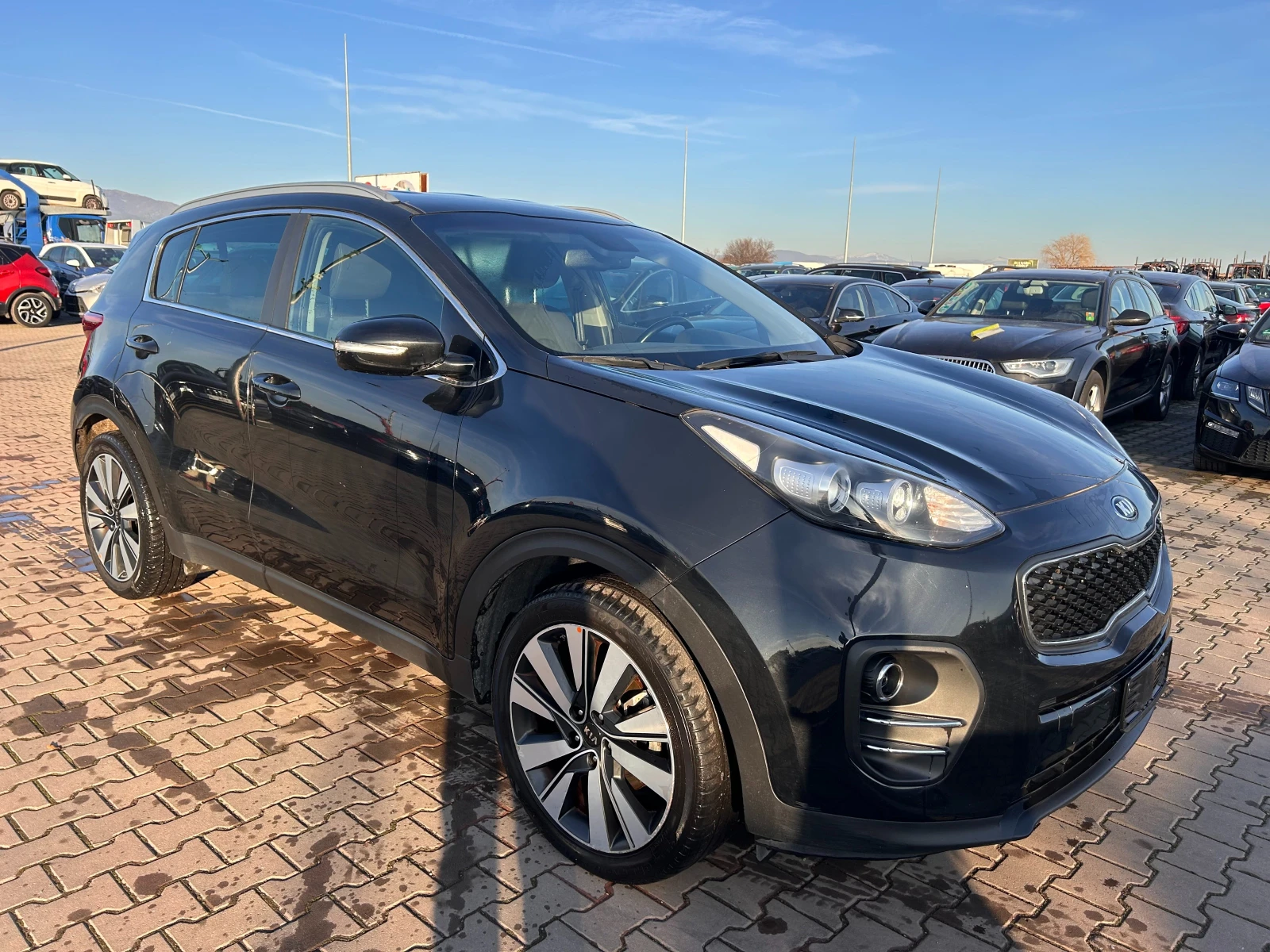 Kia Sportage 1.7CRDI AVTOMAT/NAVI EURO 6 - изображение 4