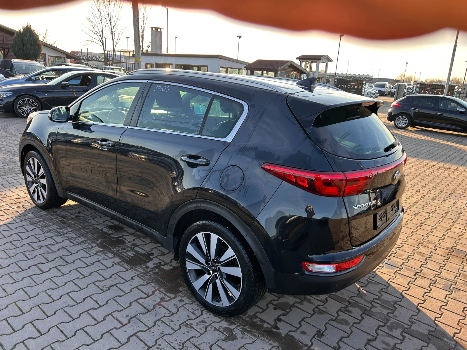 Kia Sportage 1.7CRDI AVTOMAT/NAVI EURO 6 - изображение 7