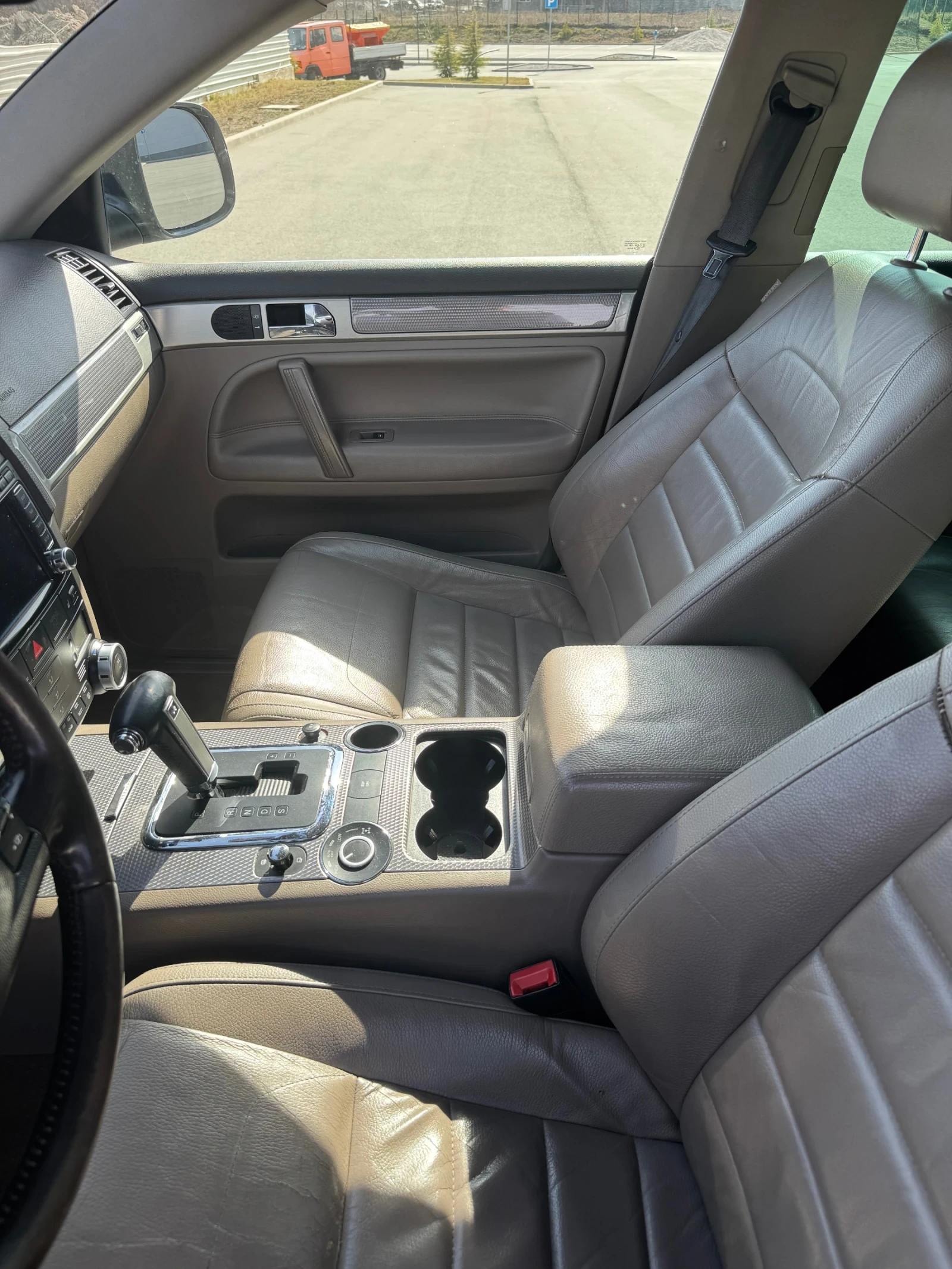 VW Touareg 3.0D ������ | Mobile.bg � ����������� 14