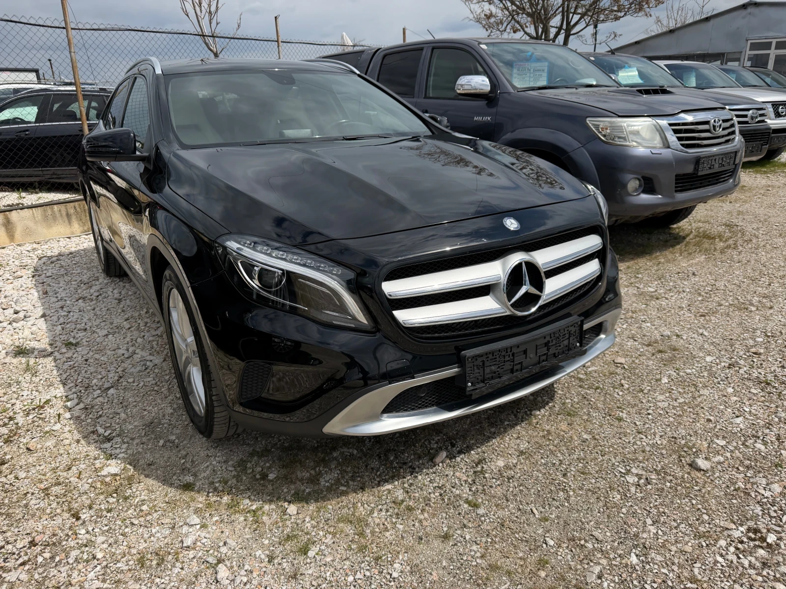 Mercedes-Benz GLA 200 200cdi, снимка 2 - Автомобили и джипове - 54147808