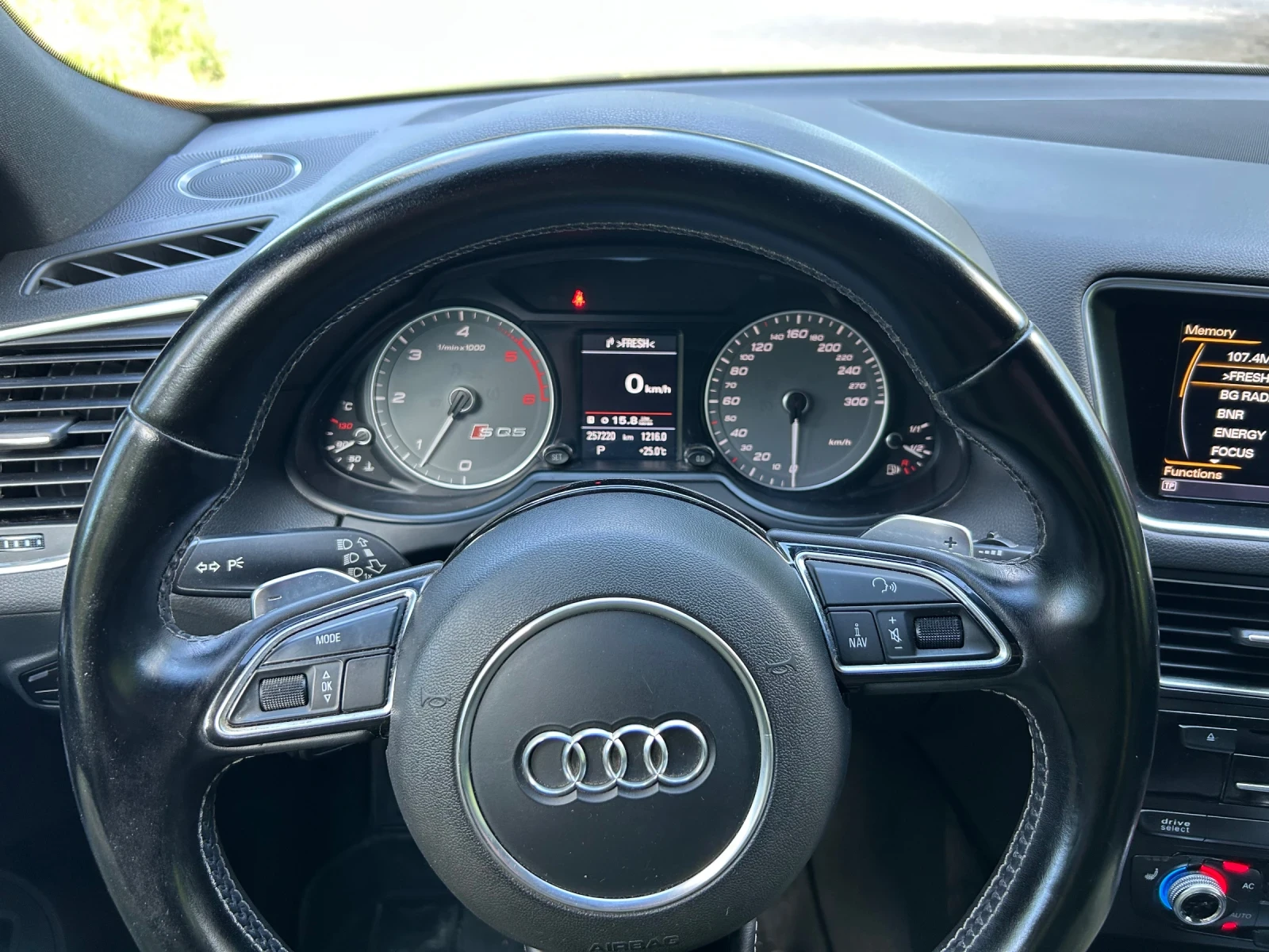 Audi SQ5 3.0 Bi TDI, снимка 11 - Автомобили и джипове - 54681934
