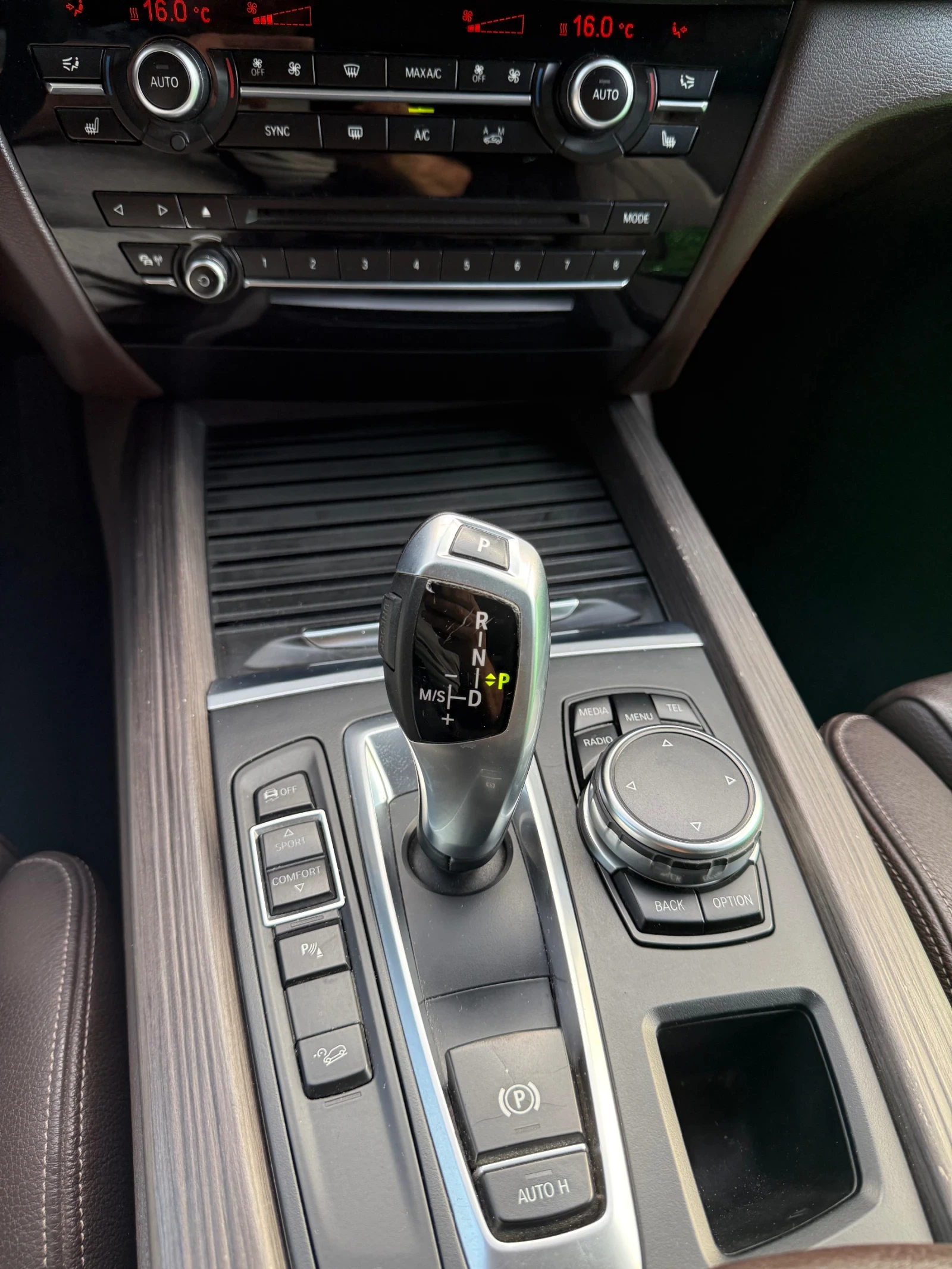 BMW X5 3.0d, 258кс, снимка 13 - Автомобили и джипове - 55484097