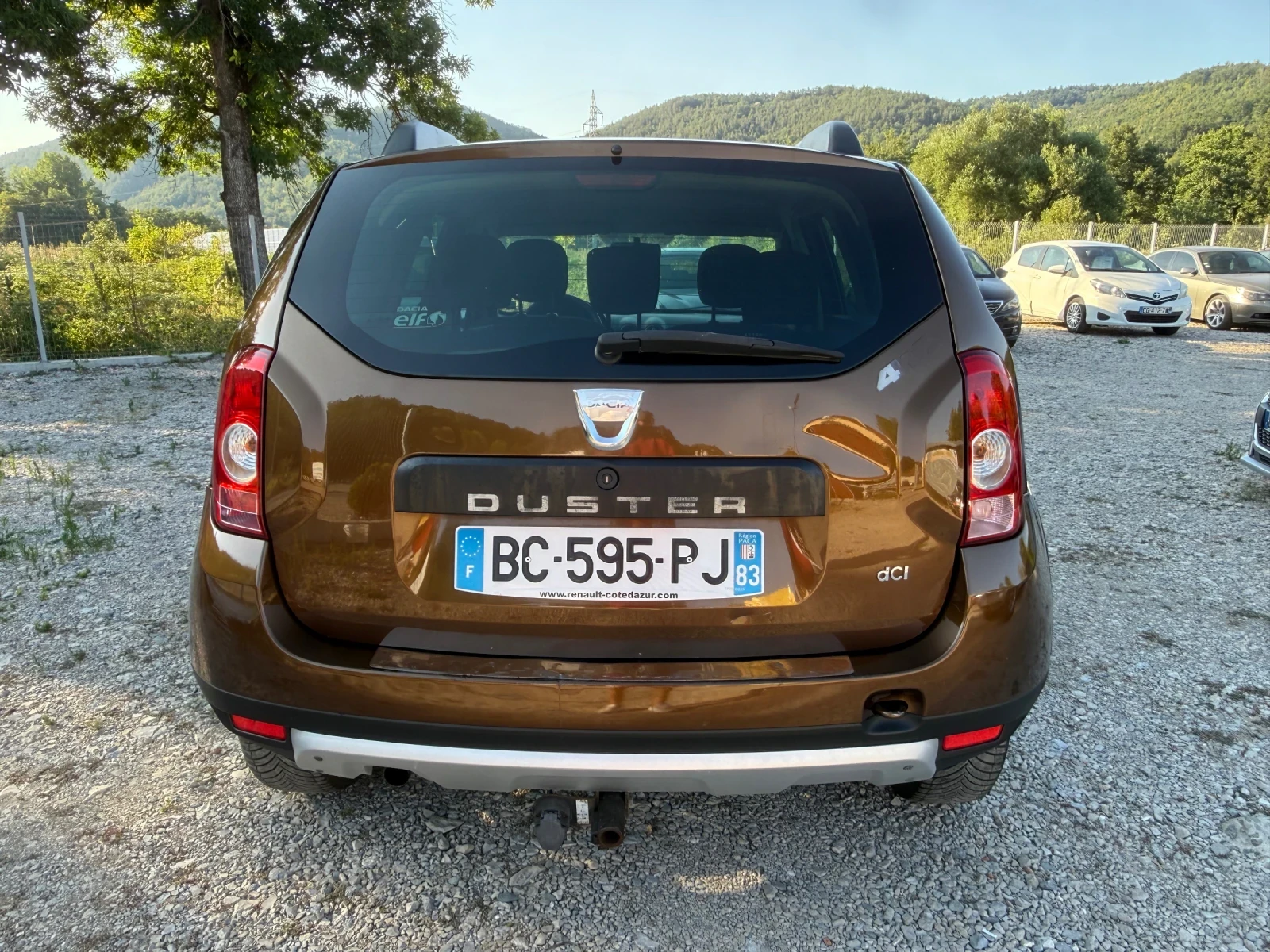 Dacia Duster 1.5dci 4* 4, снимка 6 - Автомобили и джипове - 55660271